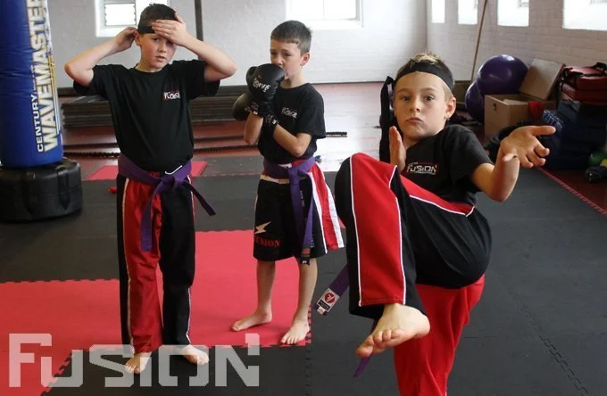 Kickboxing-Kids-Fooling-around